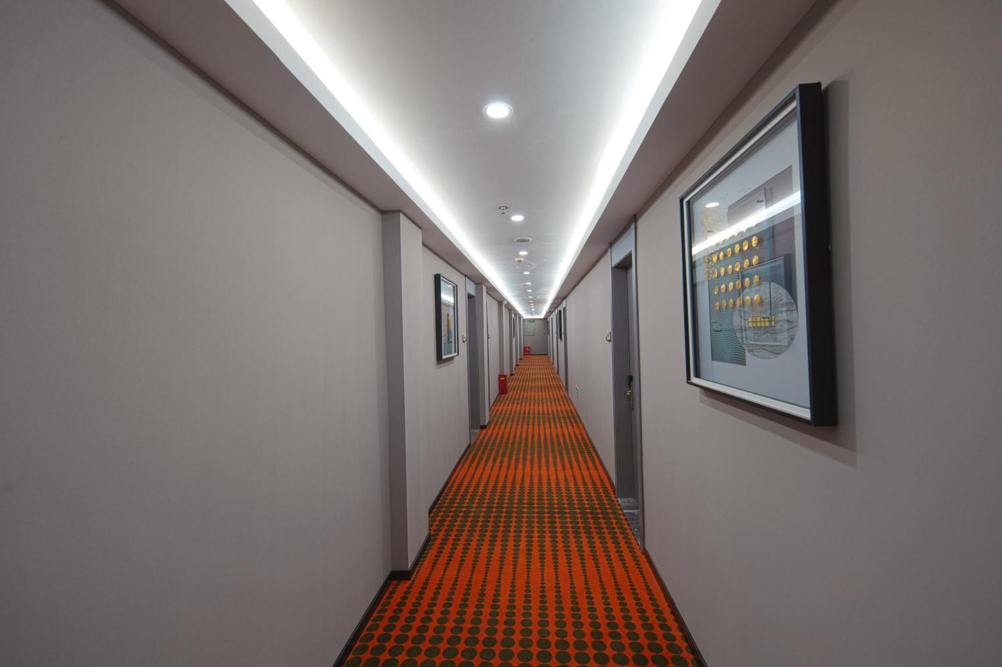 Orient Rose International Hotel Shanghai Buitenkant foto